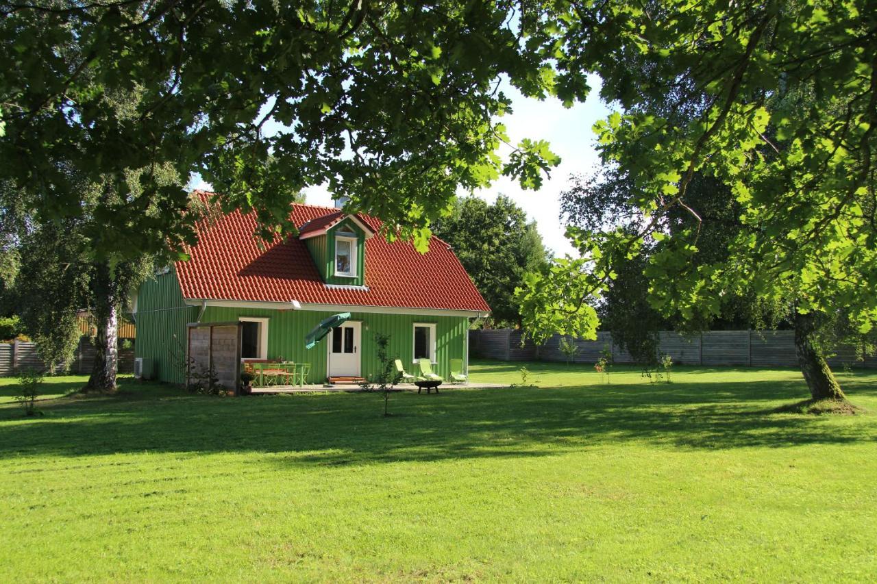 Ferien In Troja Villa Larz Exterior photo